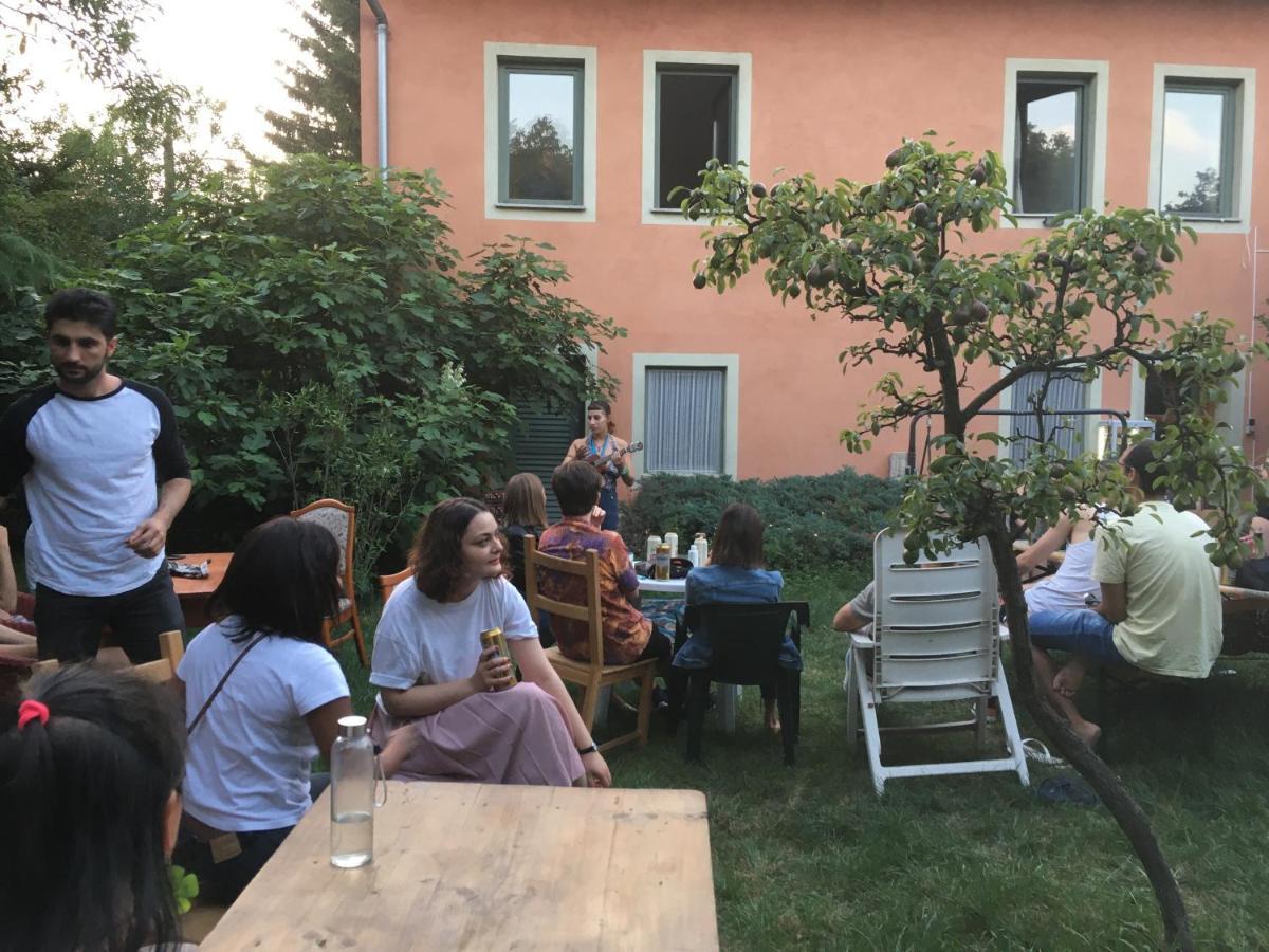 Budapest Garden Hostel Ngoại thất bức ảnh