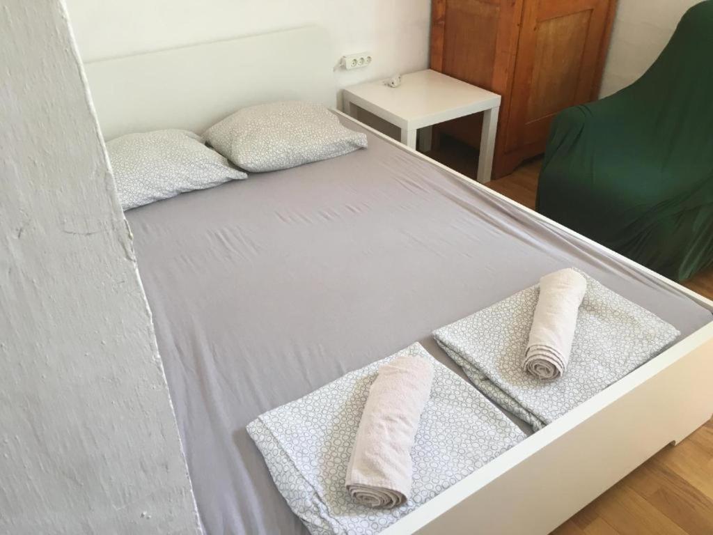 Budapest Garden Hostel Ngoại thất bức ảnh